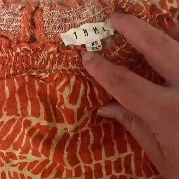 XS orange top with ruffles and elastic waist - Picture 6 of 9